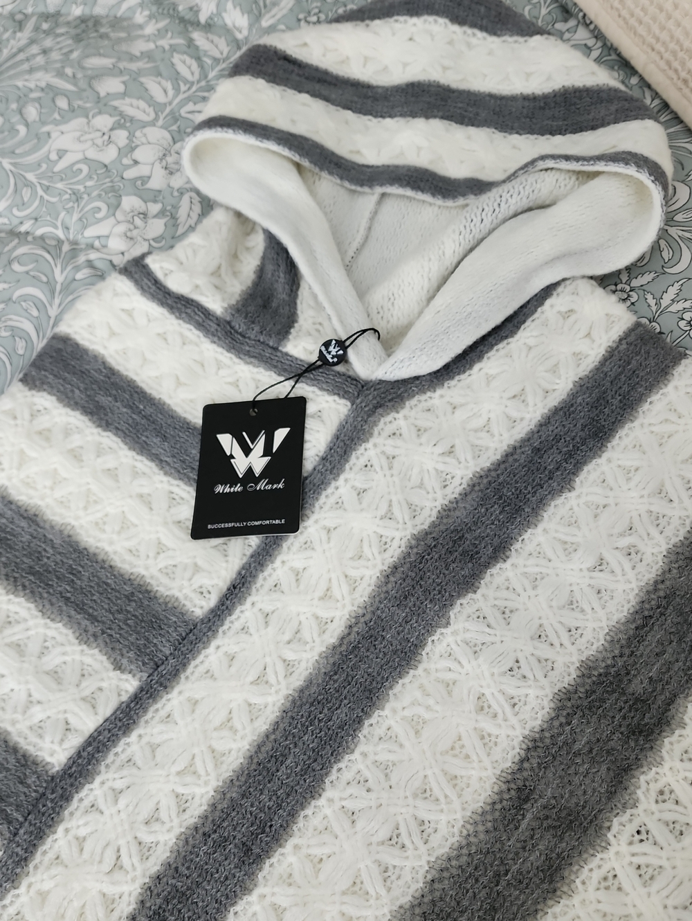 White Mark Poncho